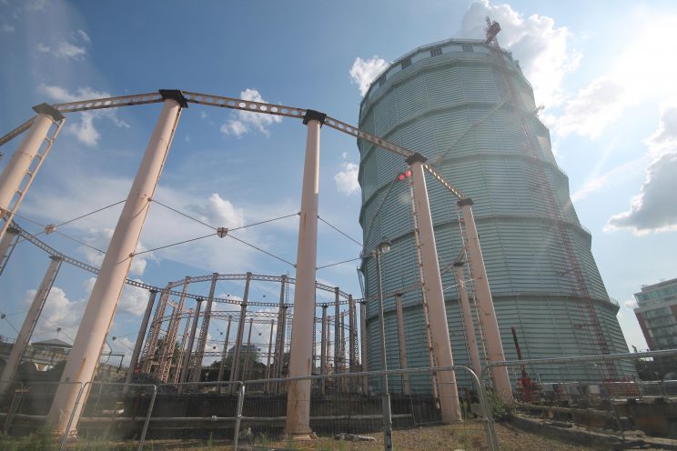 Battersea gas holders demolition